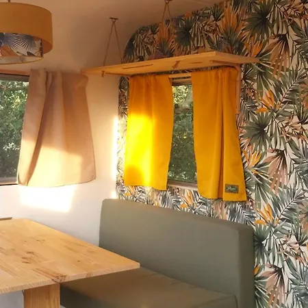 La Caravane D'alon Camping